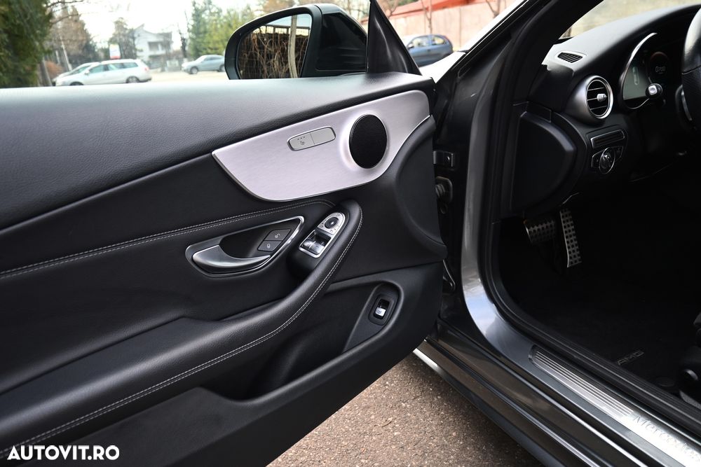 Mercedes-Benz C 200 MHEV - 35