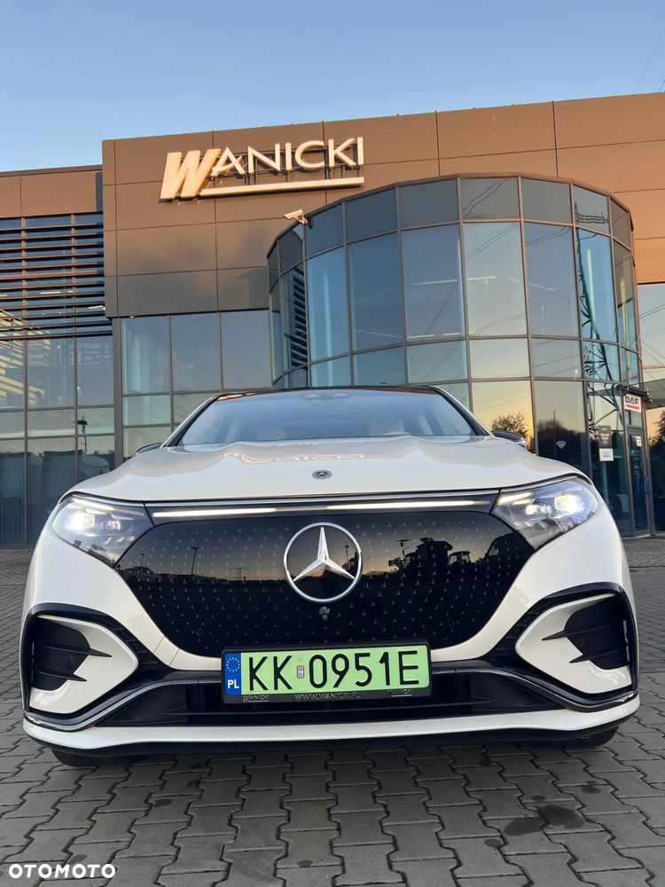 Mercedes-Benz EQS - 5