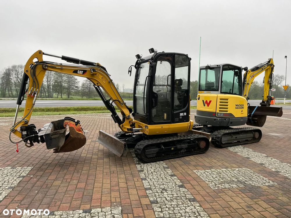 Caterpillar 302.7 - 19