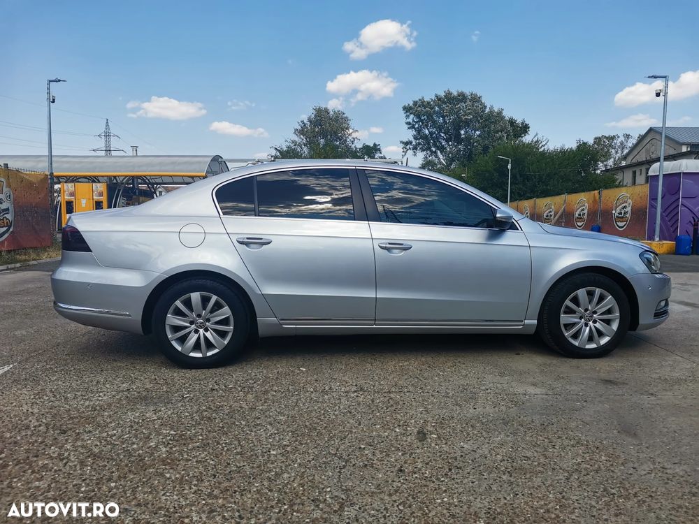 Volkswagen Passat 2.0 Blue TDI DSG SCR Comfortline - 9