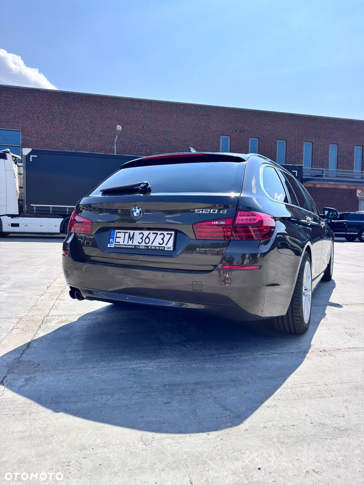 BMW Seria 5 520d - 4