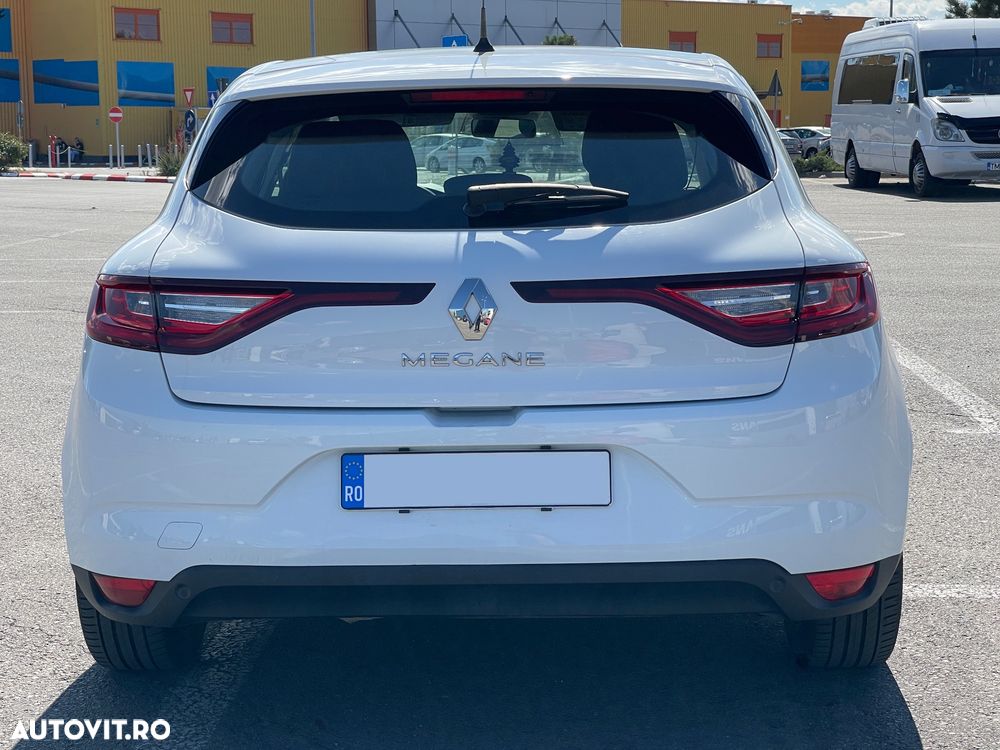 Renault Megane Blue dCi 116 Life - 4