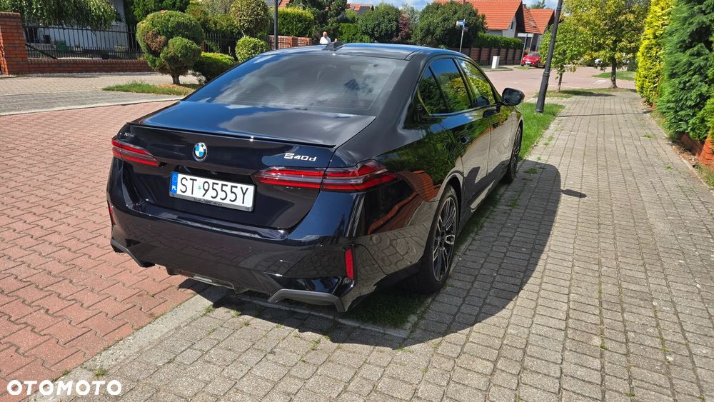 BMW Seria 5 540d xDrive - 18