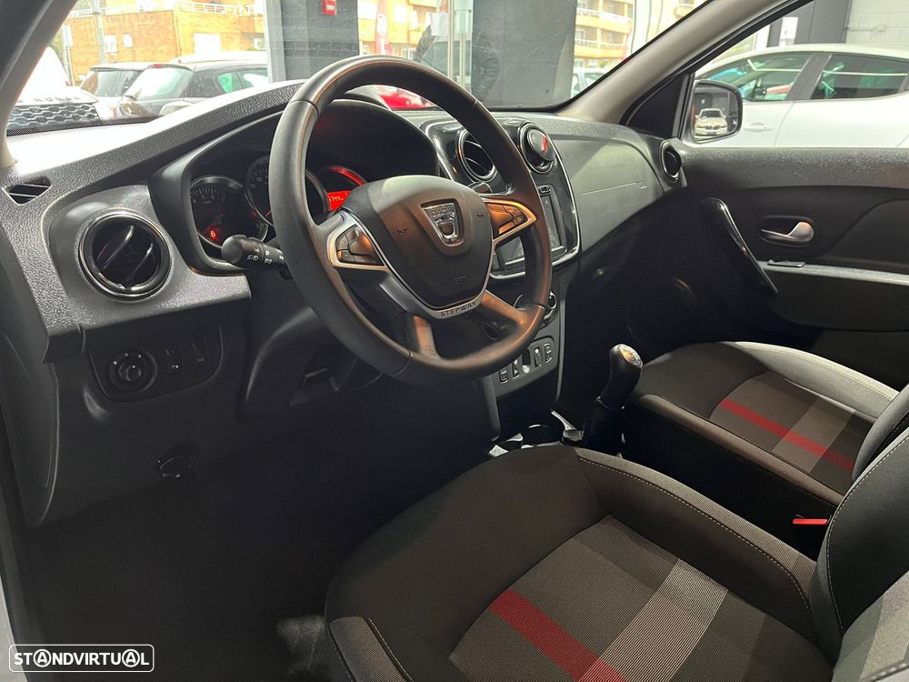 Dacia Sandero 0.9 TCe SL Stepway of Life - 14