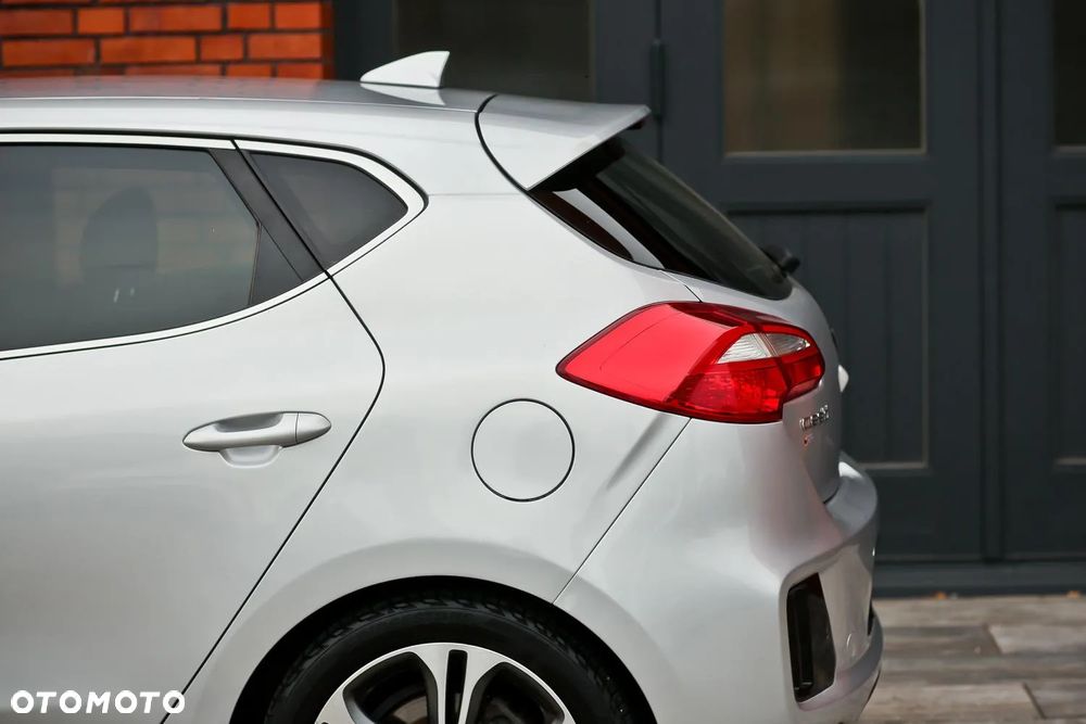 Kia Ceed Cee'd 1.6 CRDi GT Line - 16