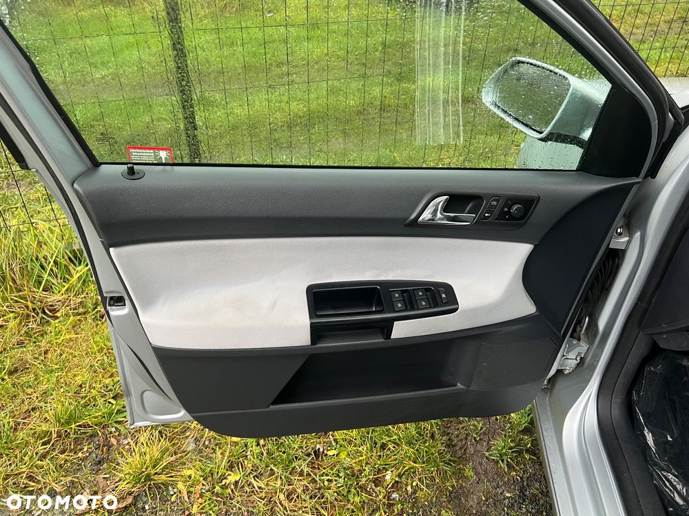 Volkswagen Polo 1.4 TDI DPF BlueMotion - 13