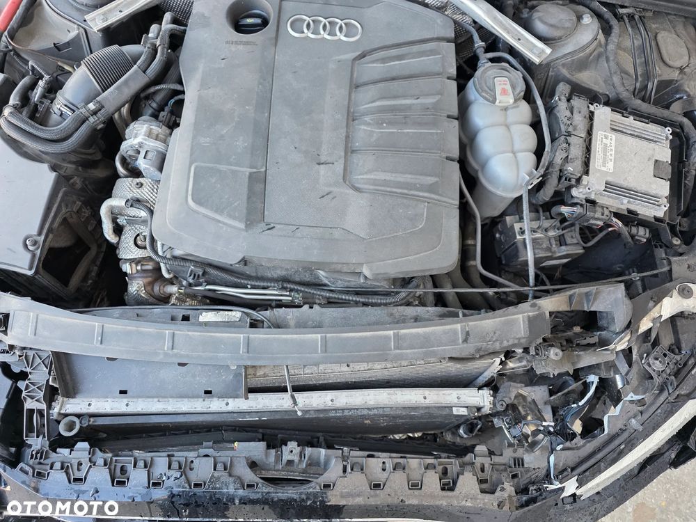 Audi A4 Avant 40 TDI quattro S tronic advanced - 6