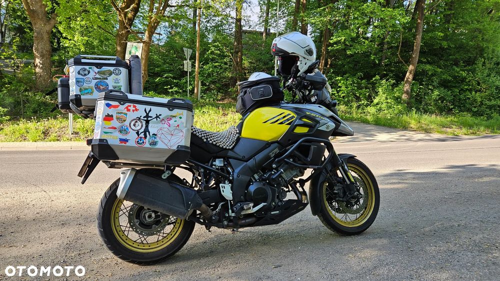 Suzuki V-STROM - 2
