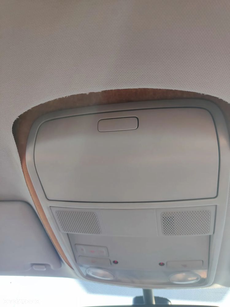 Volkswagen Jetta 1.9 TDI Comfortline DSG - 18