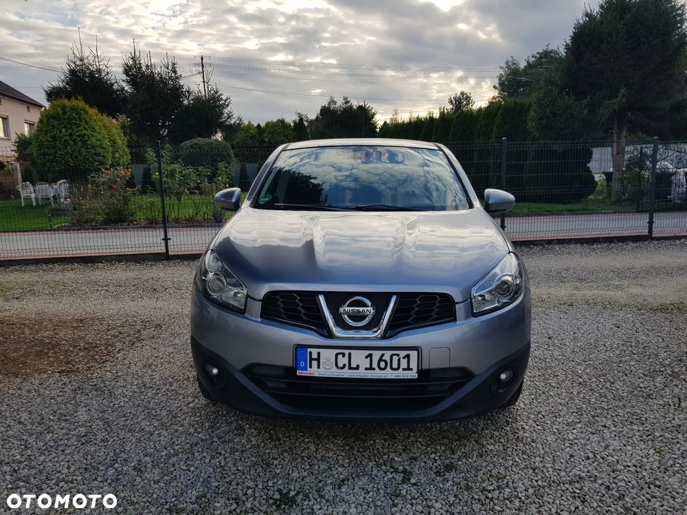 Nissan Qashqai - 2
