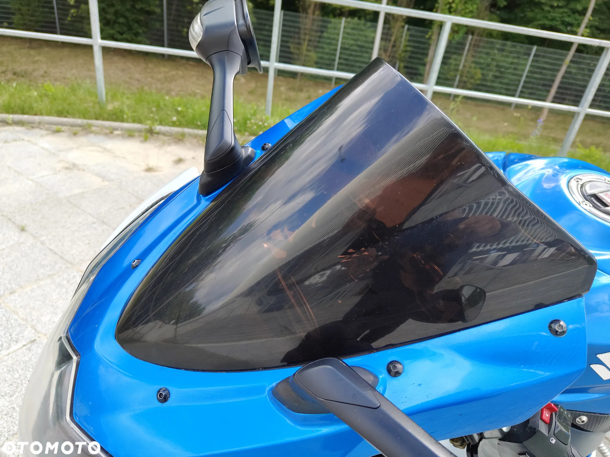 Suzuki GSX-R - 12