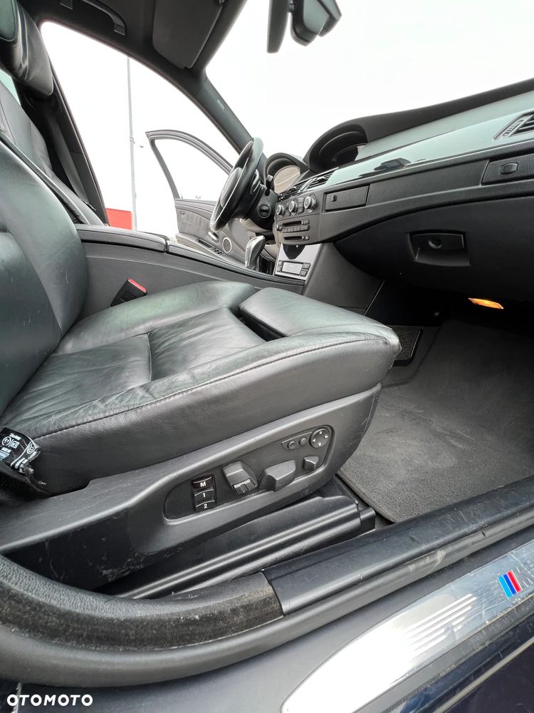 BMW Seria 5 535d - 24