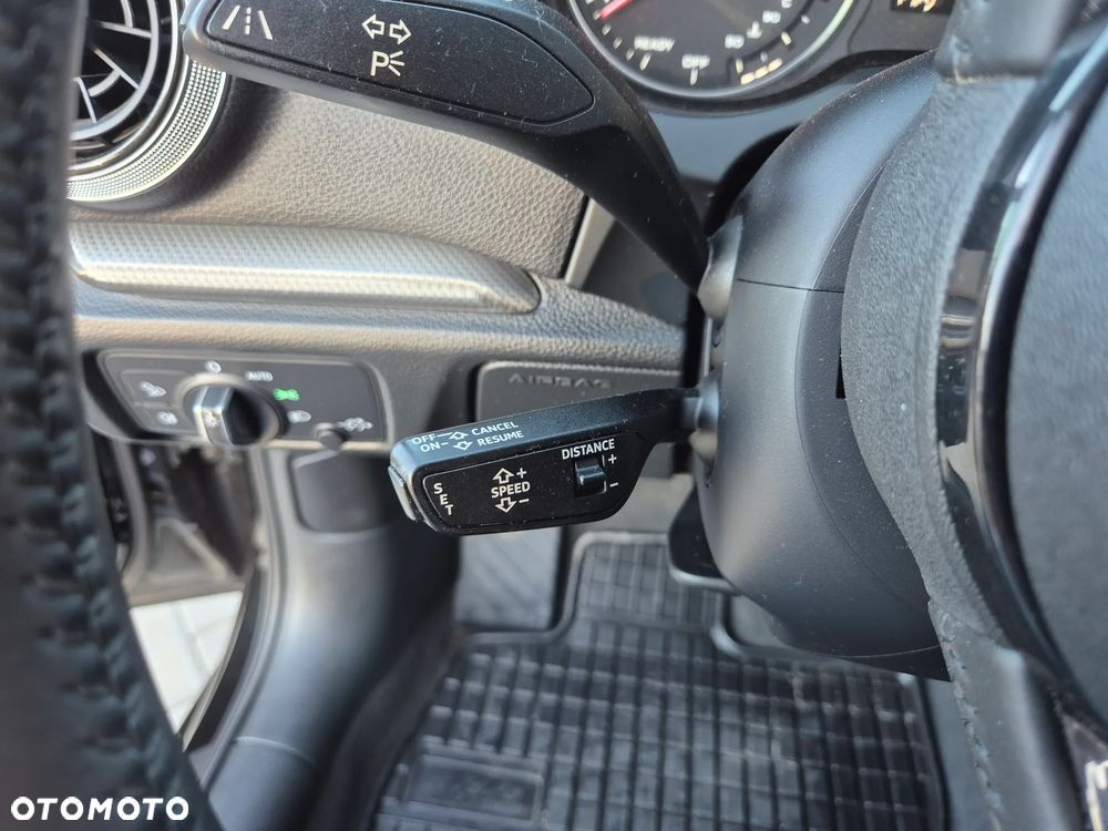 Audi A3 3-drzwiowe 1.6 TDI S tronic sport - 37