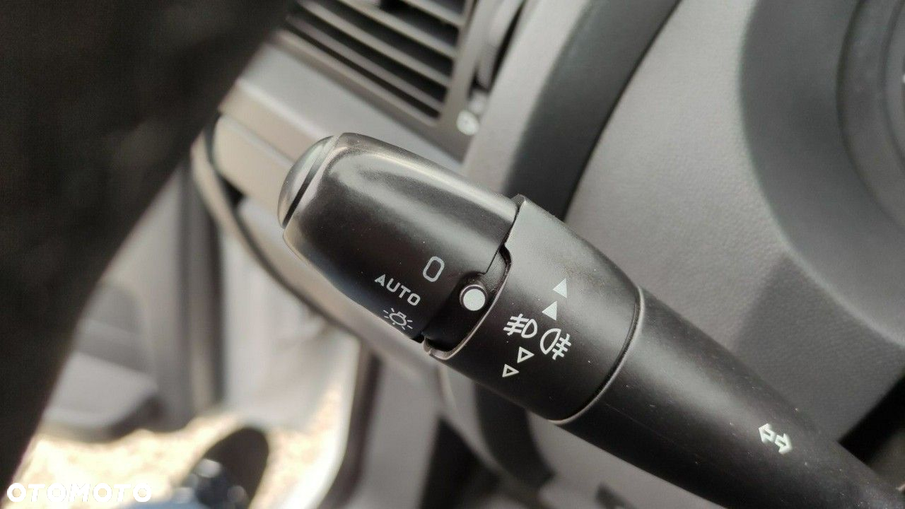 Peugeot expert - 29