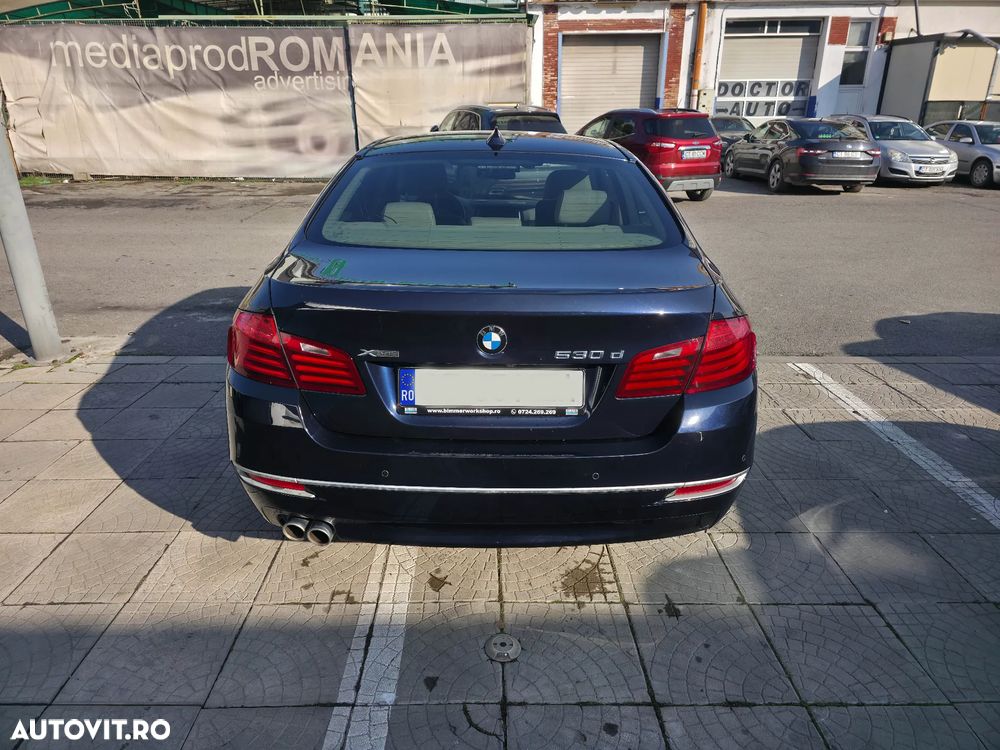 BMW Seria 5 530d xDrive Aut. Modern Line - 7