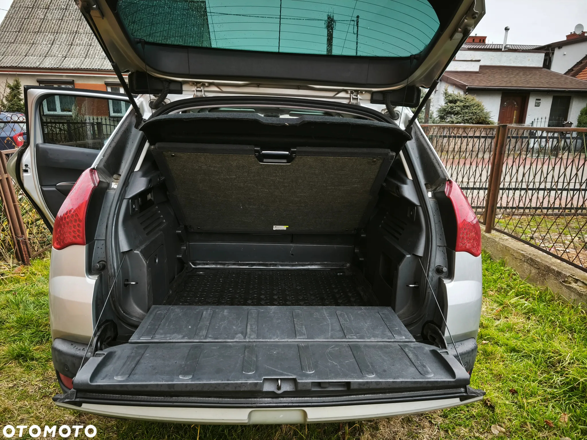 Peugeot 3008 1.6 THP Active - 6