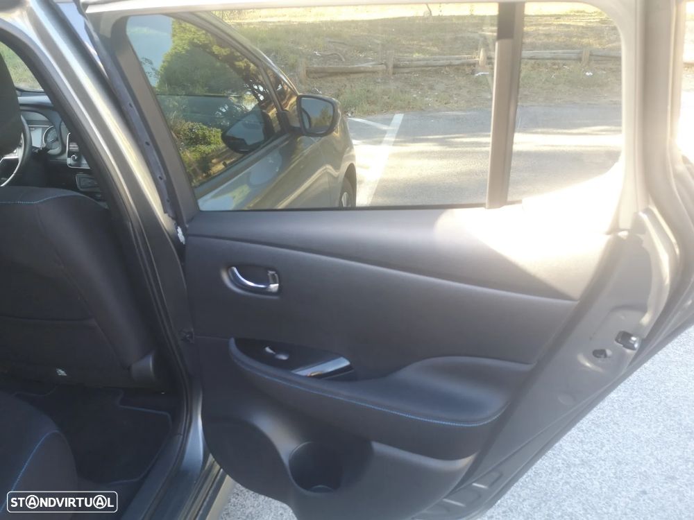 Nissan Leaf N-Connecta - 14