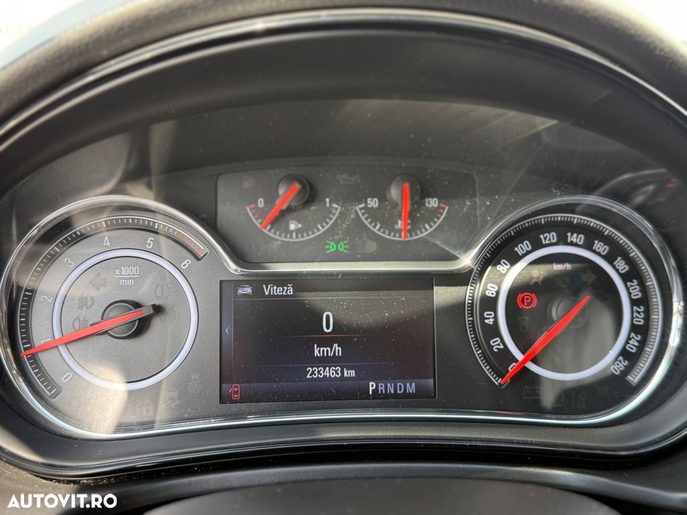 Opel Insignia 2.0 CDTi 4x4 Automatik Sport - 16