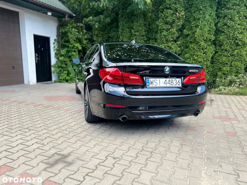 BMW Seria 5 530e iPerformance xDrive Luxury Line sport - 7
