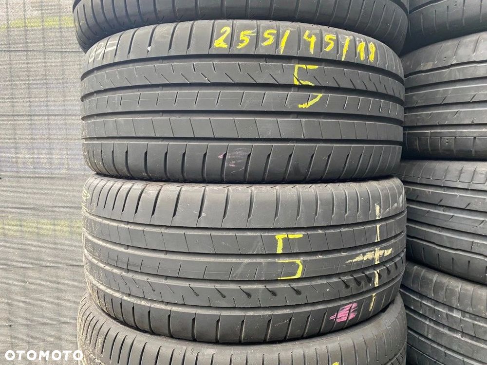 255/45/19 Bridgestone Turanza T005_6mm_4szt_(5) - 4