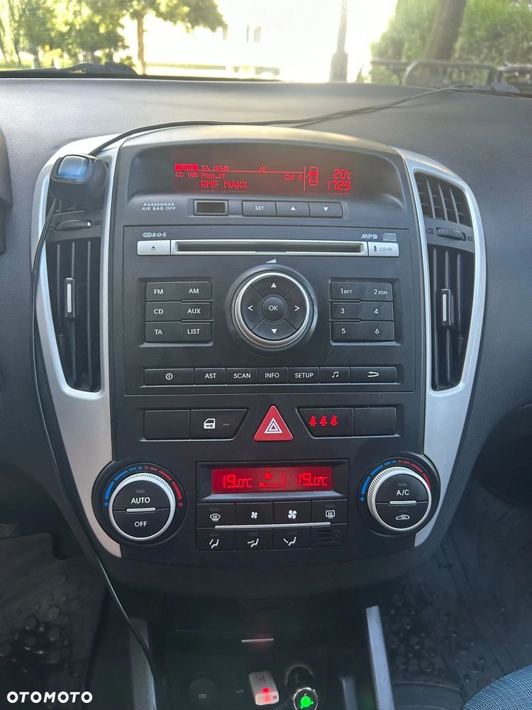 Kia Ceed 1.6 Comfort - 9