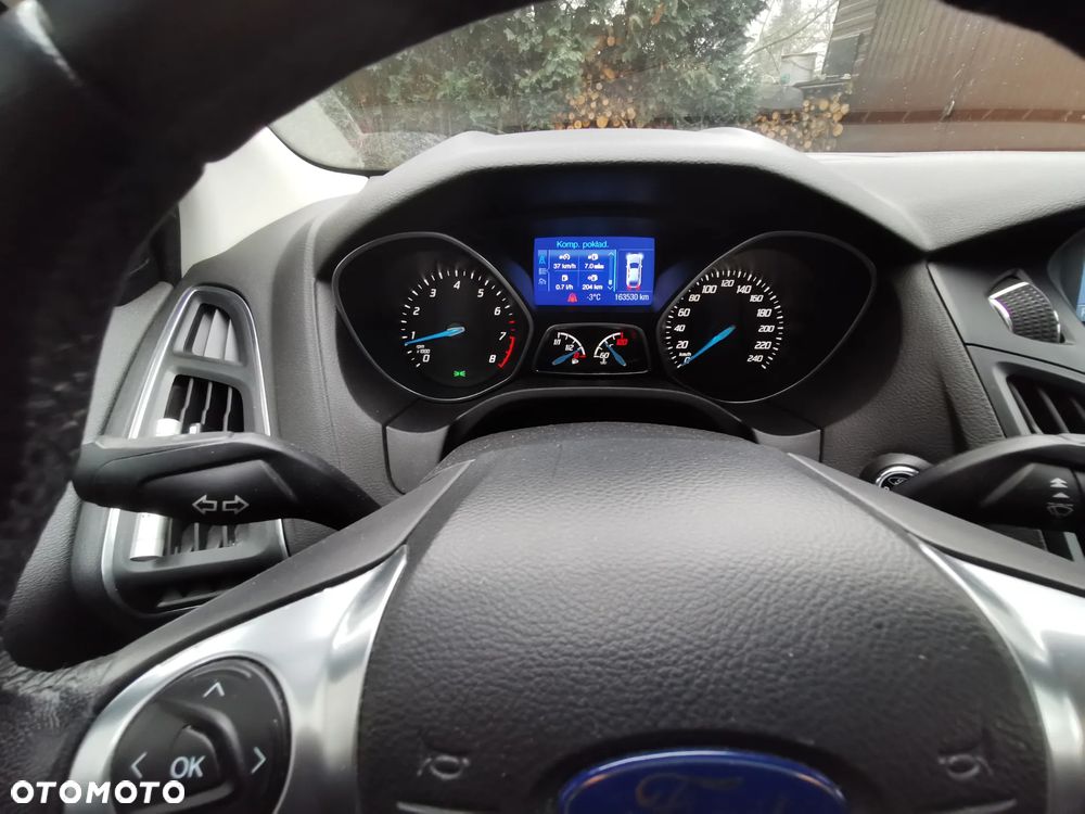 Ford Focus SW 1.0 EcoBoost S&S Titanium - 14