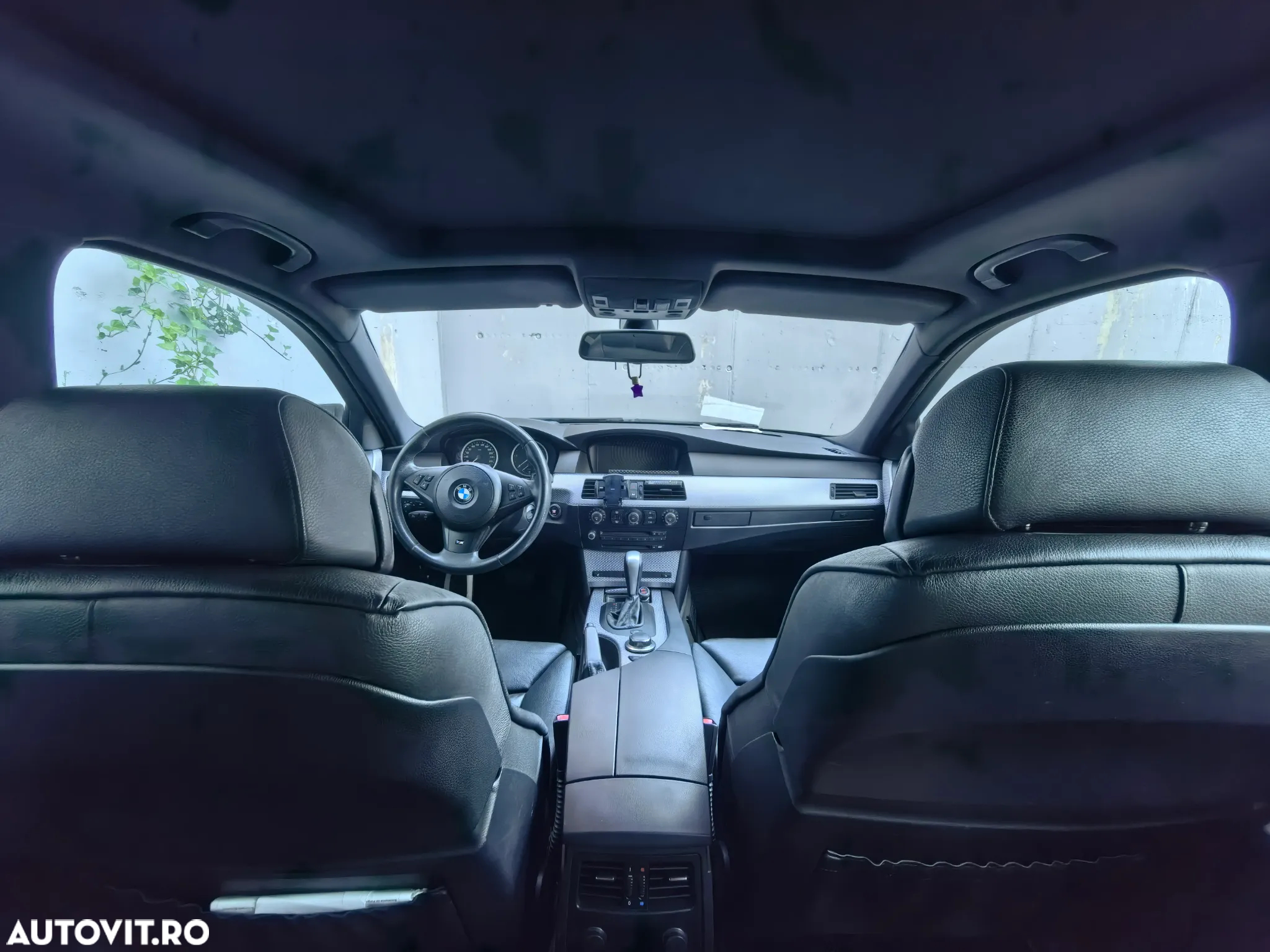 BMW Seria 5 525d Touring Aut. - 28