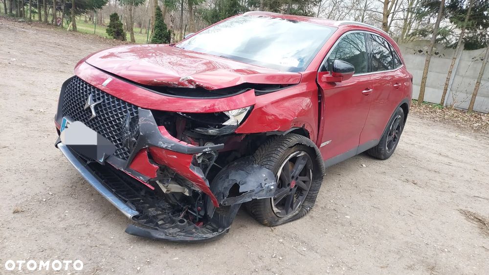 DS Automobiles DS 7 Crossback 1.6 PureTech Performance Line + - 6