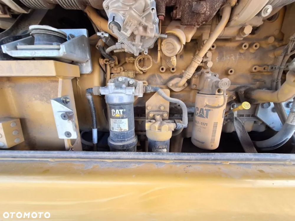 Caterpillar M318F - 11