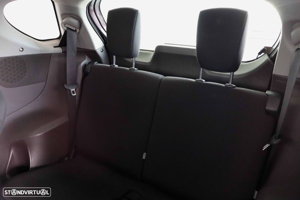 Toyota iQ 1.0 VVT-i Essential - 25