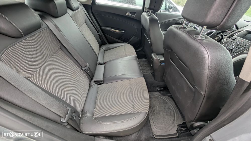 Opel Astra 1.7 CDTI Cosmo - 5