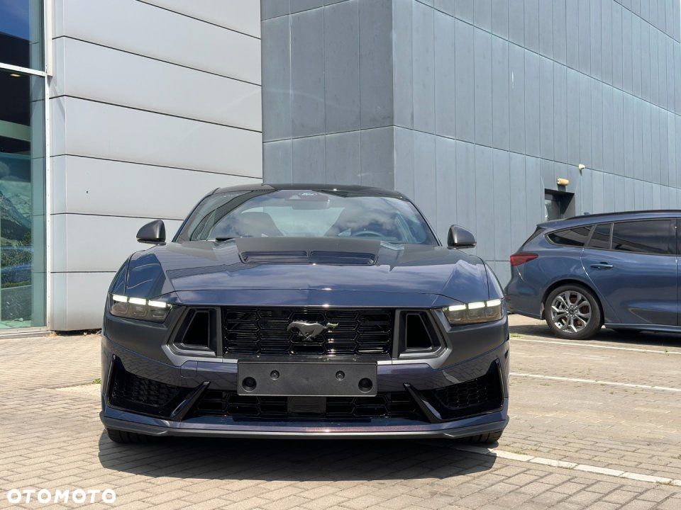 Ford Mustang - 2