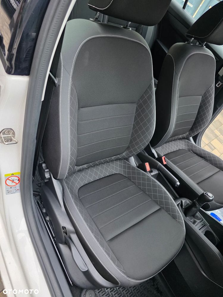 Skoda Fabia 1.0 TSI Ambition - 28