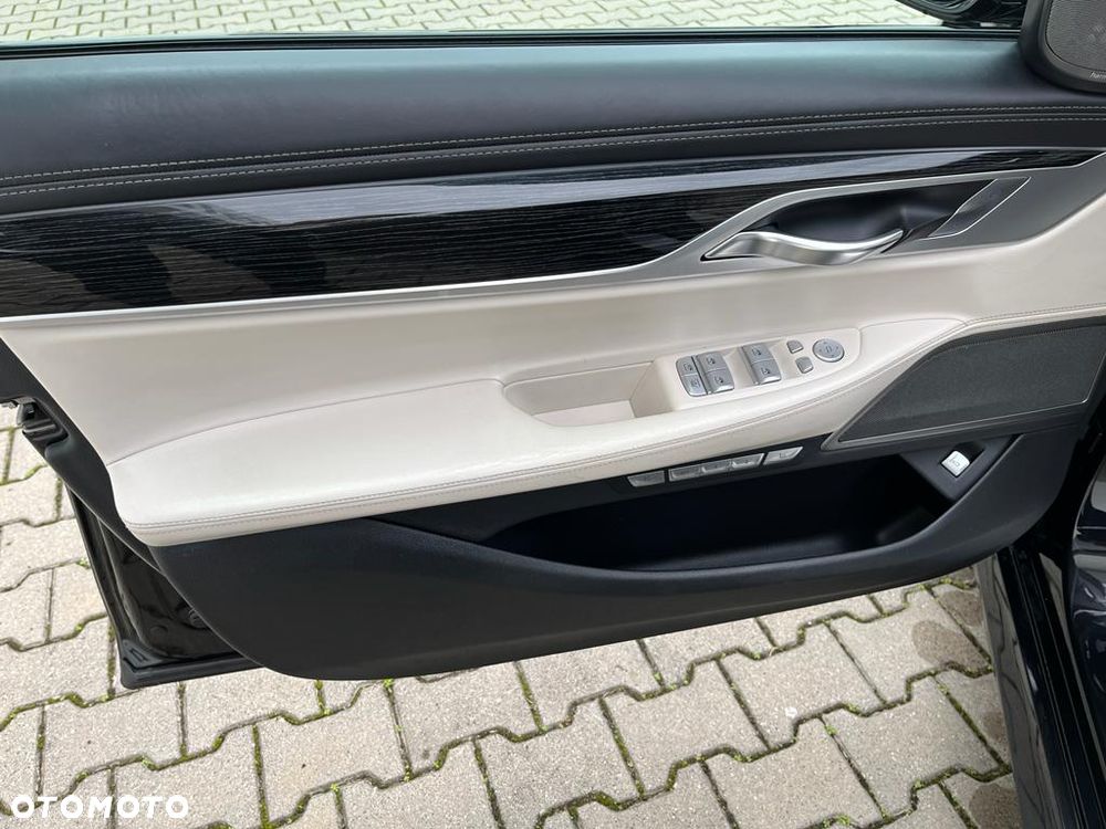 BMW Seria 7 750Ld xDrive - 9