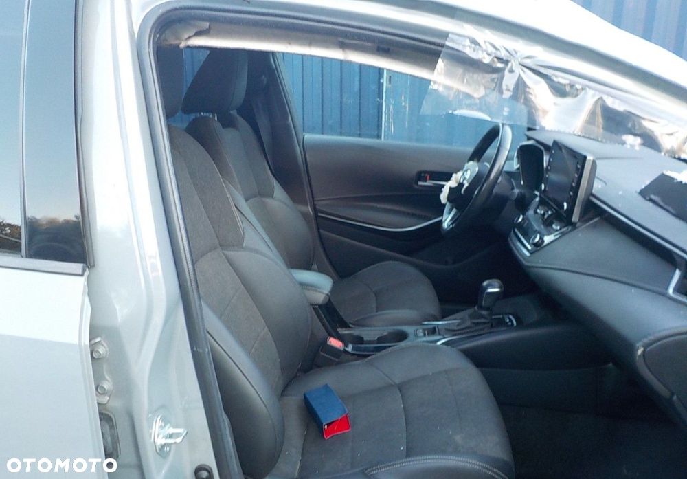 Toyota Corolla - 20