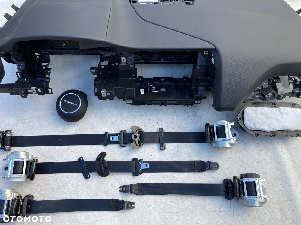 JAGUAR I-PACE X590 RANGE ROVER EVOQUE L551 AIRBAG NABÓJ MASKI AKTYWATOR PODUSZKA POWIETRZNA PIESZEGO naprawa regeneracja KURTYNA KURTYNY DESKA KONSOLA FOTELA PASY PAS - 10