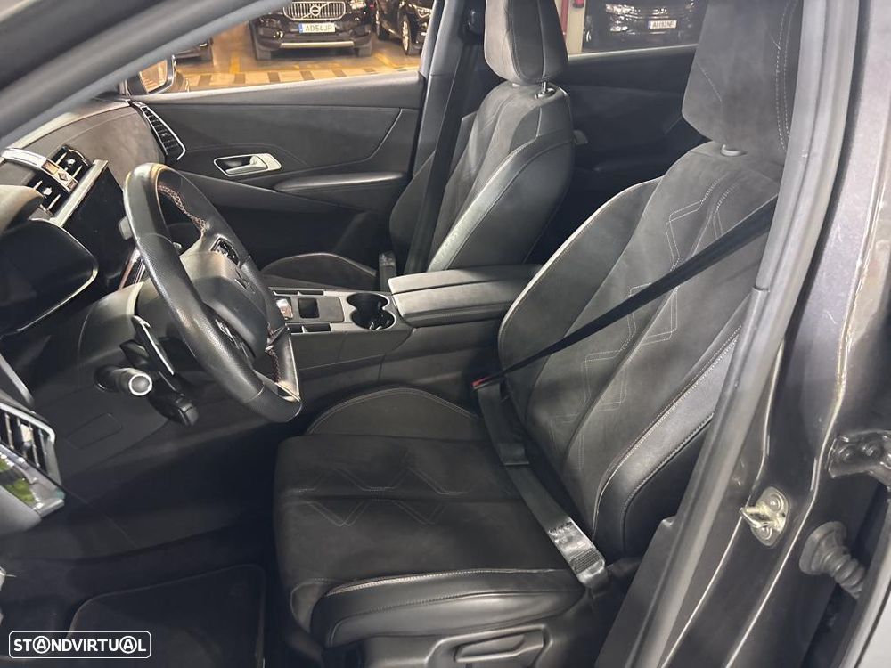 DS DS7 Crossback E-Tense Performance Line EAT8 - 6