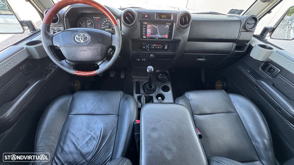 Toyota Land Cruiser D-4D - 29