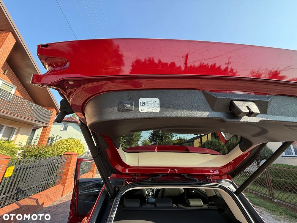 Ford Kuga 1.5 EcoBoost FWD Titanium ASS MMT6 - 7