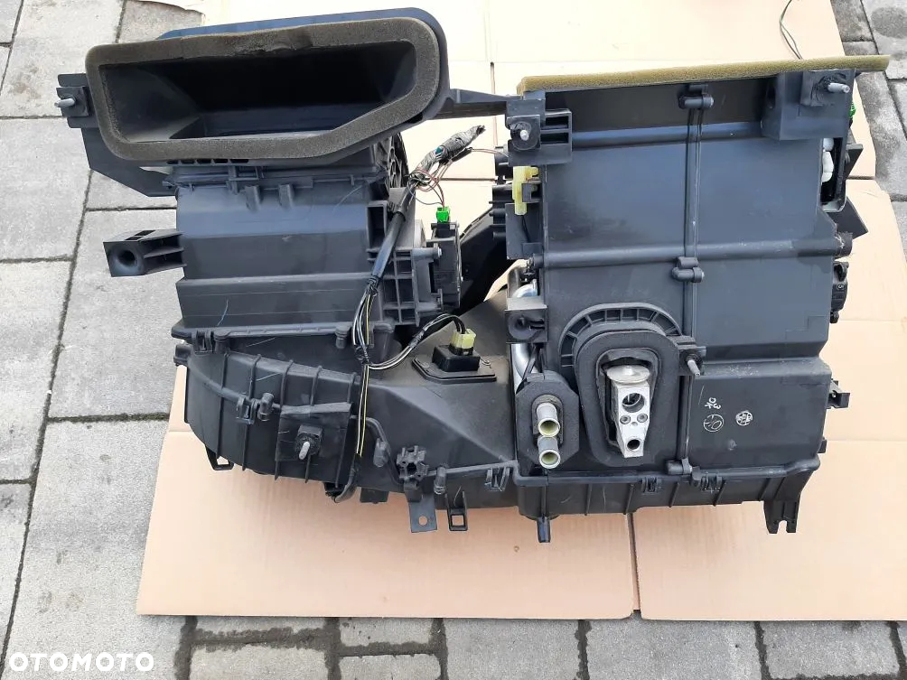 NAGRZEWNICA KOMPLETNA KLIMATRONIC SUZUKI SWIFT MK7 EUROPA - 2