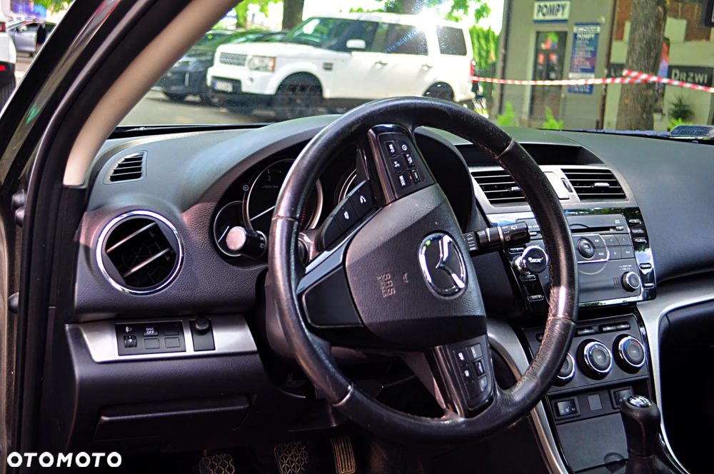 Mazda 6 2.2 CD Exclusive + - 5