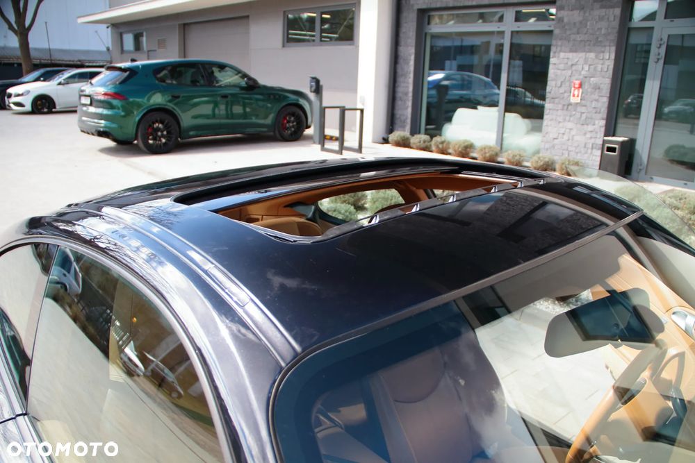 Porsche 911 Carrera S - 31