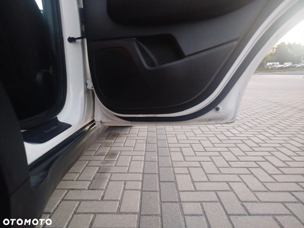 Kia Sportage - 13