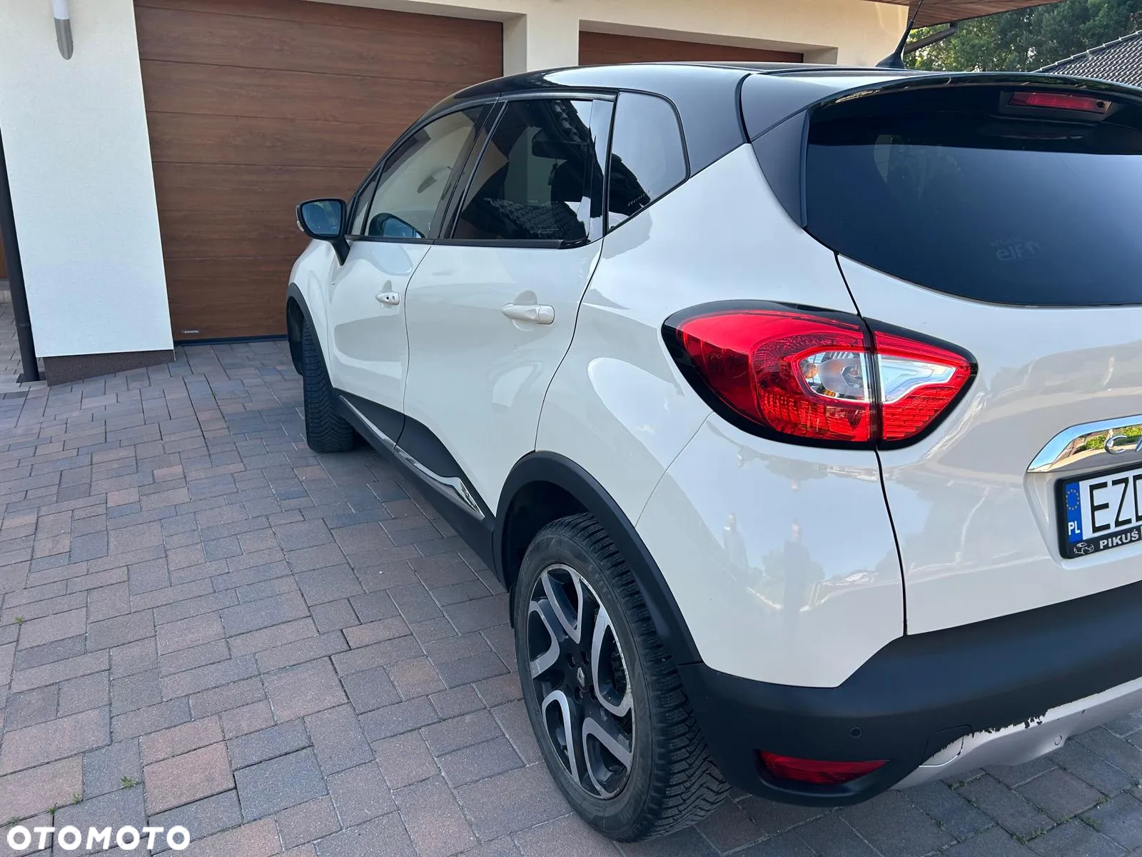 Renault Captur 1.5 dCi Energy Intens - 4
