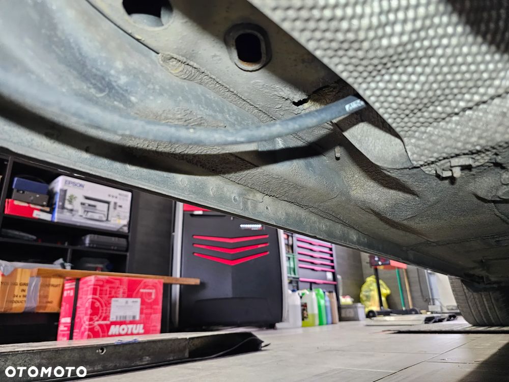 Ford S-Max 2.0 TDCi Ambiente - 28