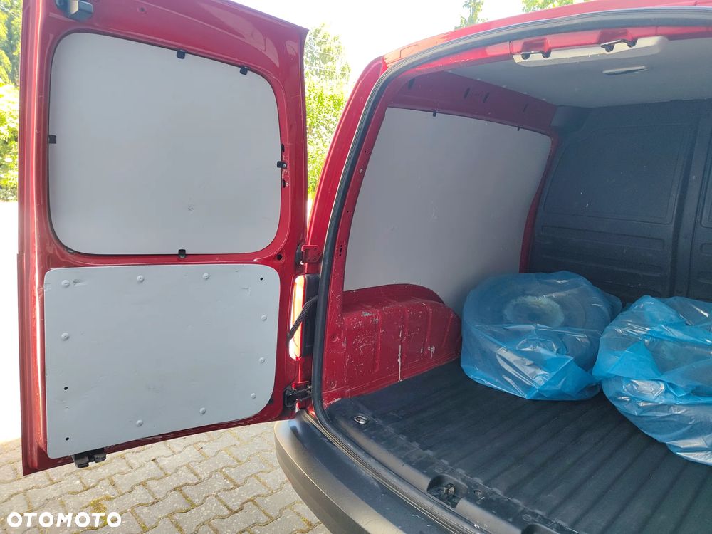 Volkswagen Caddy - 7