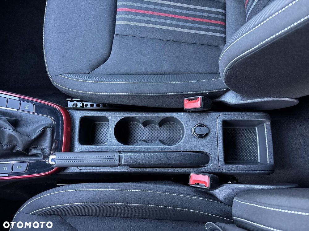 Skoda Fabia 1.0 TSI Monte Carlo DSG - 25