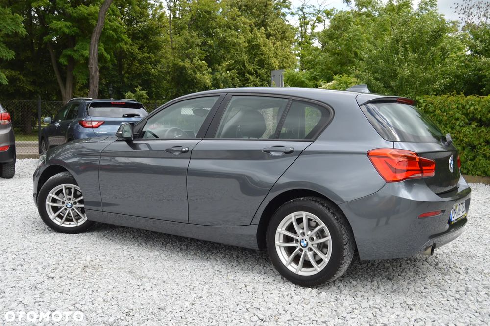 BMW Seria 1 118i Sport Line - 25