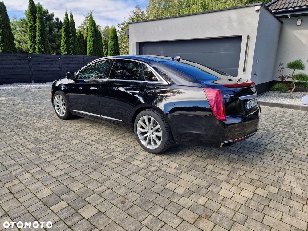 Cadillac XTS - 4