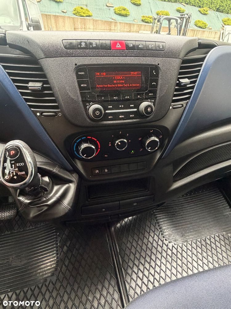 Iveco Daily 35C14 Kontener 8 Palet Kontener Meblowy Wysoki Kontener - 16